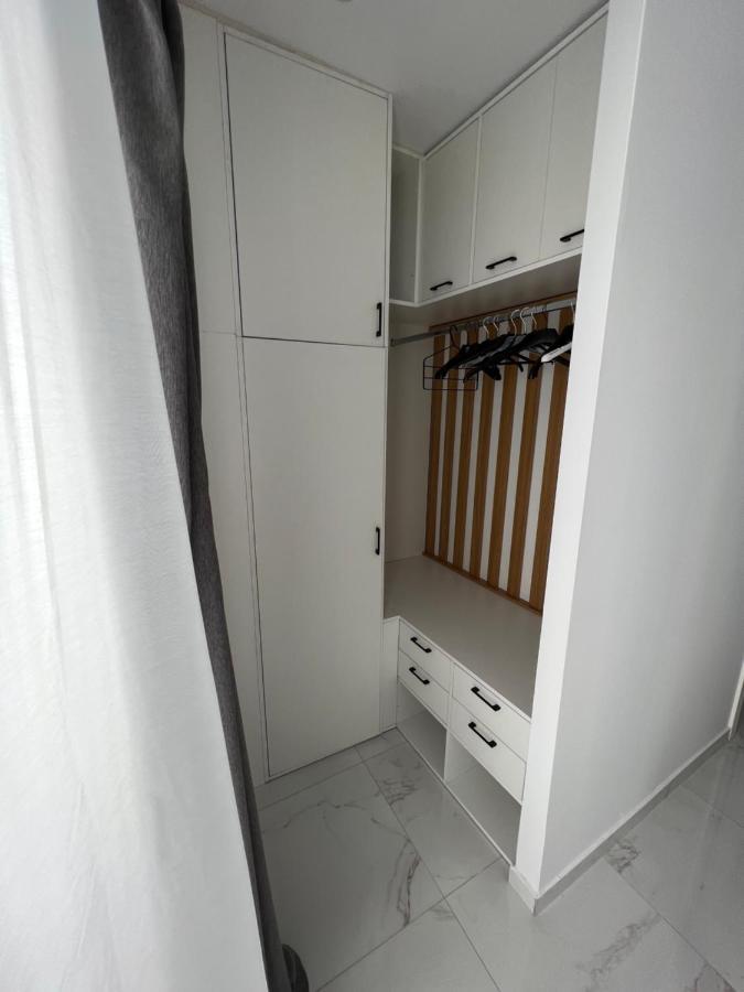 Modern 1-Bedroom Apartment In The City Center Thessaloníki Exteriör bild