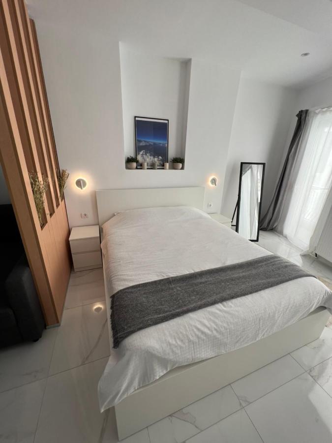 Modern 1-Bedroom Apartment In The City Center Thessaloníki Exteriör bild