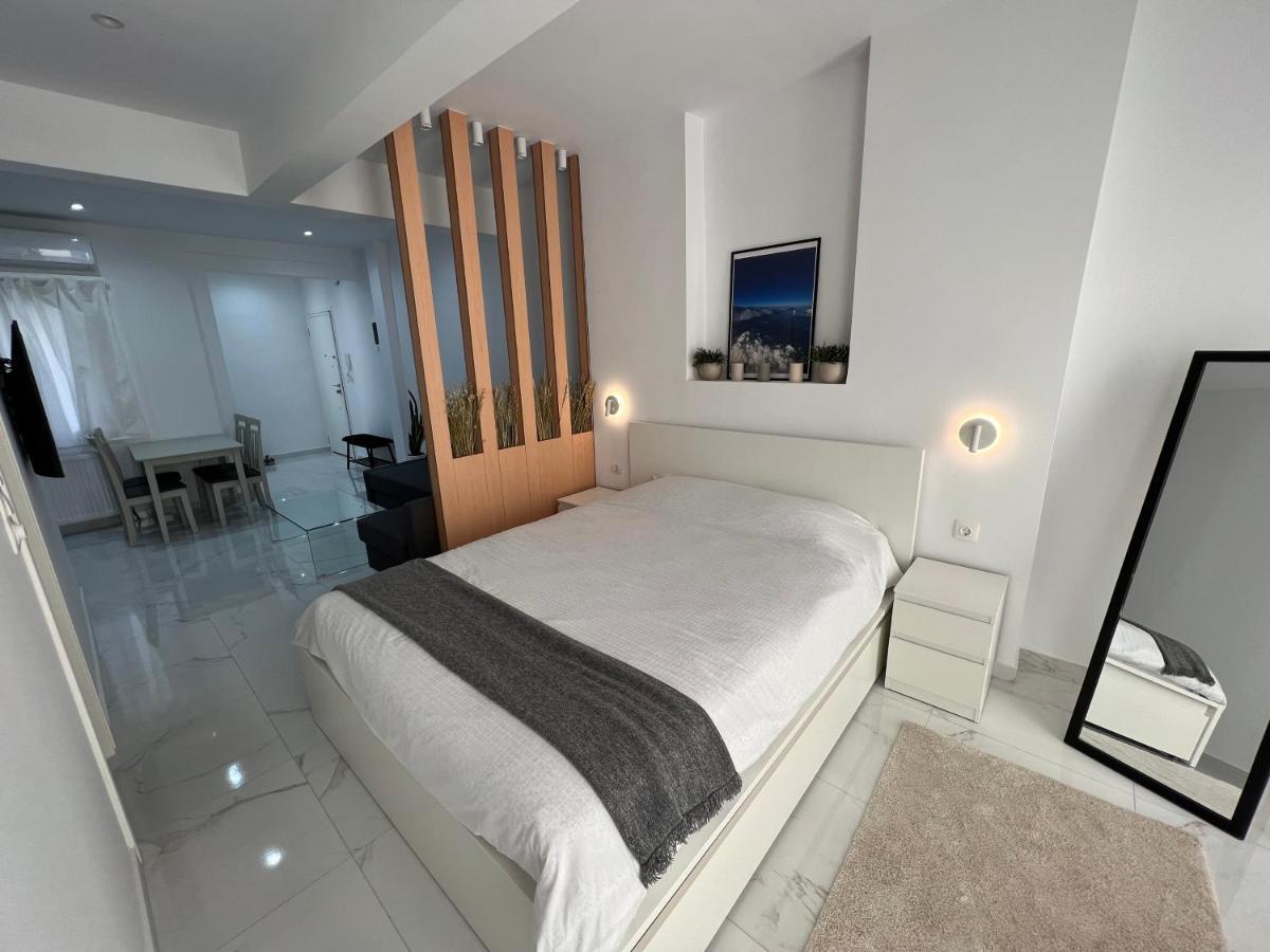 Modern 1-Bedroom Apartment In The City Center Thessaloníki Exteriör bild
