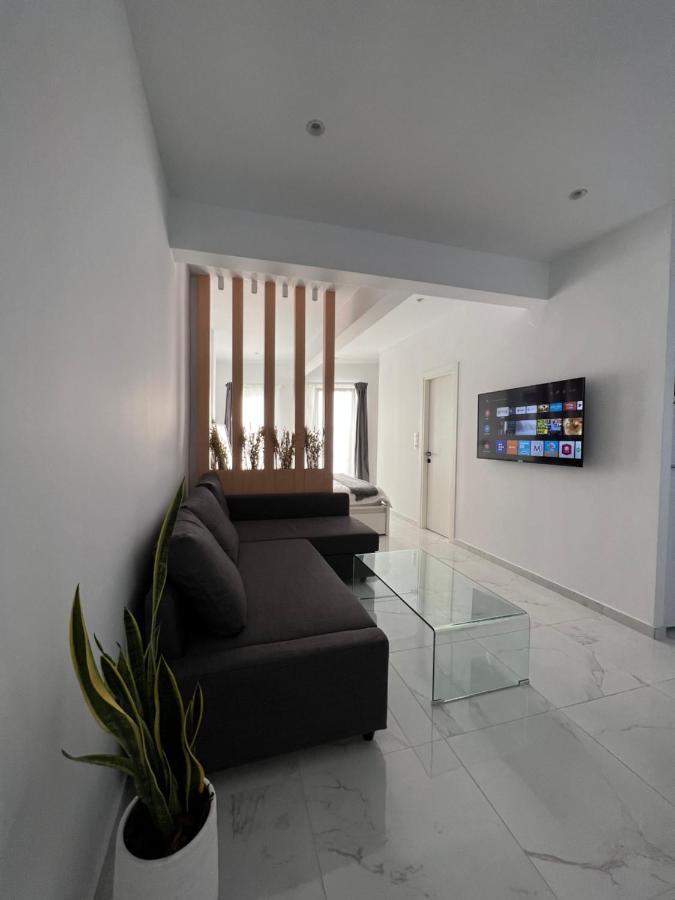 Modern 1-Bedroom Apartment In The City Center Thessaloníki Exteriör bild