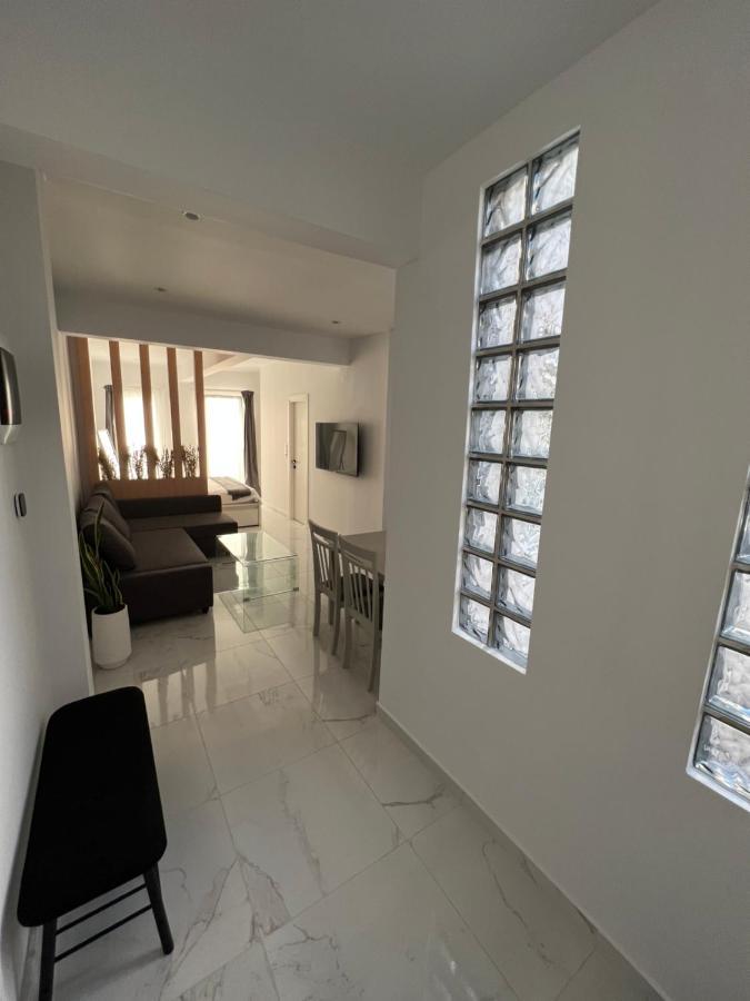 Modern 1-Bedroom Apartment In The City Center Thessaloníki Exteriör bild